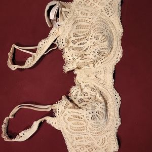 VS lace bra